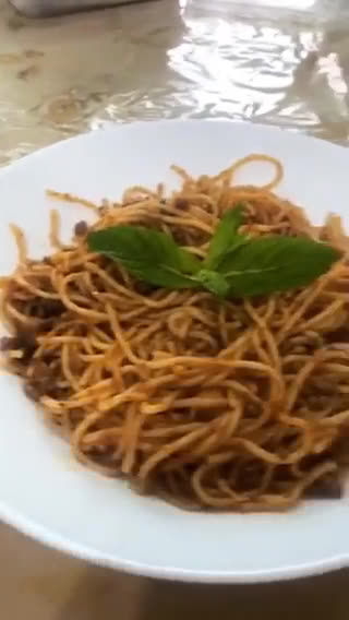 صورة لخطوة 1 من وصفة معكرونة بالصلصة