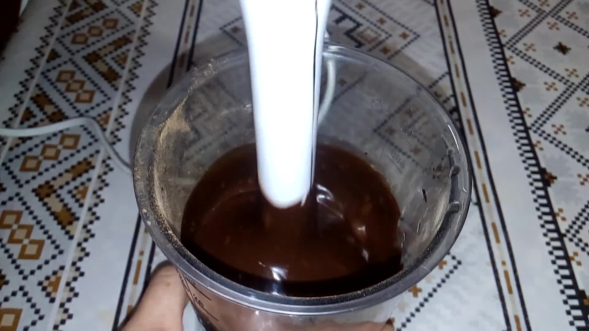 صورة لخطوة 3 من وصفة صلصة الشوكولاتة 🍫