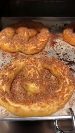 Foto langkah ke 6 dari resep CINNAMON ALMOND PRETZEL 🥨❤️🥨.
