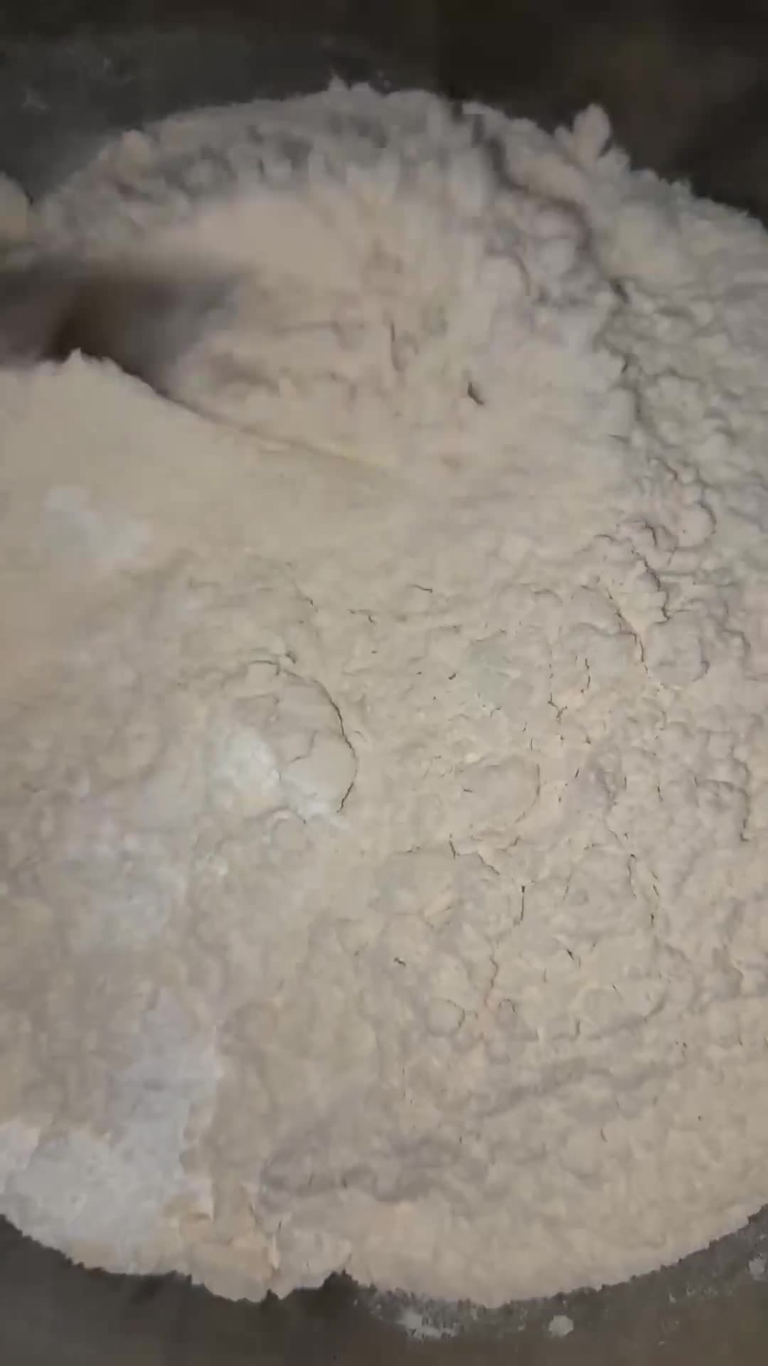 Foto del paso 3 de la receta: Pepas con banana pero sin manteca ni huevos