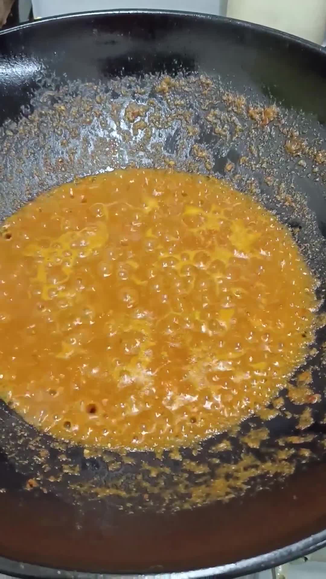 Gambar langkah 3 resipi Sambal Strawberry Ikan Masin.
