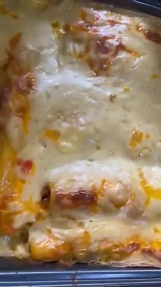 Foto del paso 6 de la receta: Canelones rellenos de pechuga, salami genoa, tocineta y queso cheddar