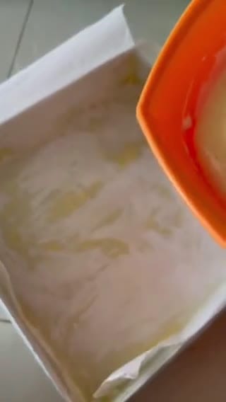 Foto langkah ke 4 dari resep Bolu Keju Jadul.