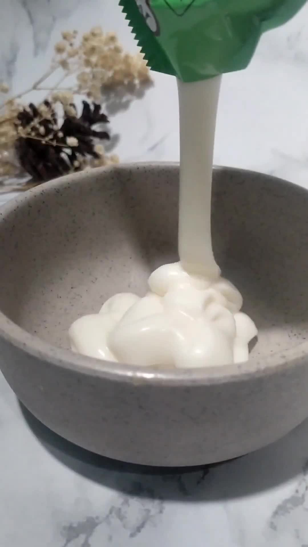 Foto langkah ke 1 dari resep Cheese Spicy Mayo.