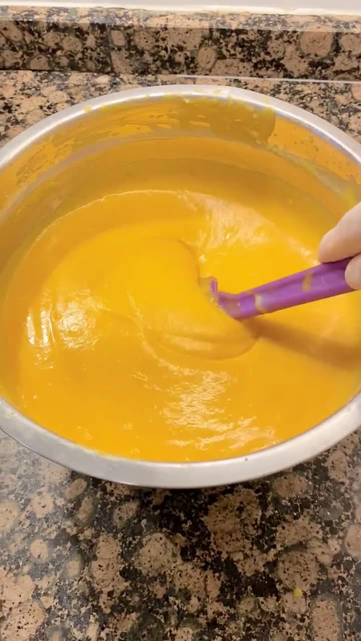 Foto del paso 5 de la receta: Pastel de calabaza con caramelo (Pumpkin cake with caramel)