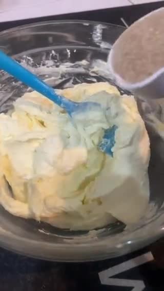 Gambar langkah 1 resipi Tiramisu.