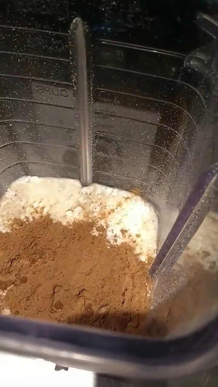 Foto del paso 2 de la receta: Waffles saludables de cacao y almendras