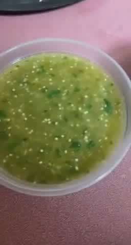 A picture of step 5 of Salsa Verde.