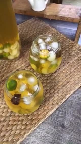 Gambar langkah 4 resipi Air Teh Bunga Longan.
