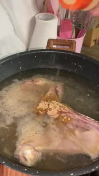 Foto langkah ke 4 dari resep Sop ayam jahe sederhana.
