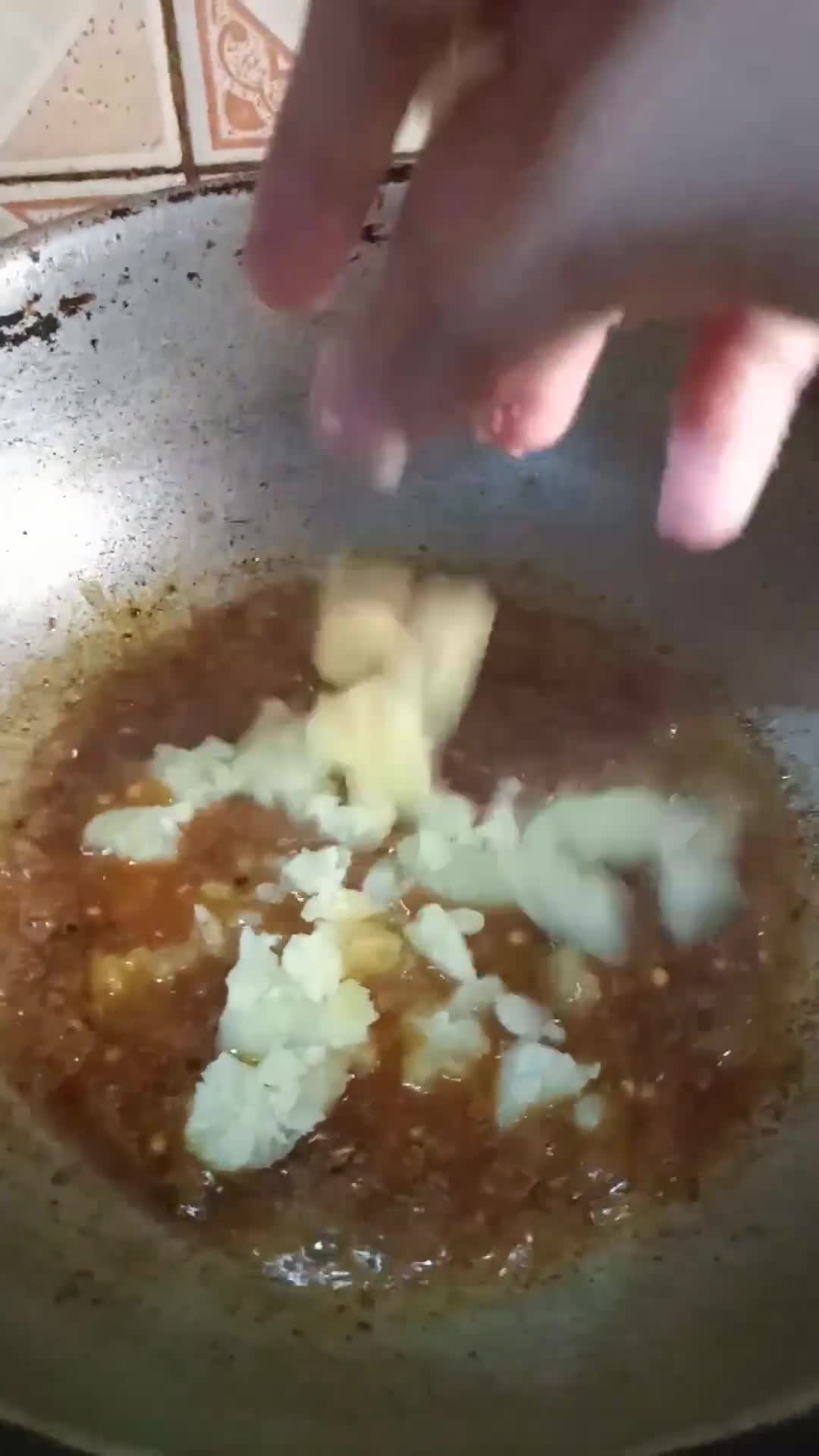 A picture of step 2 of Kachori aur aloo ki tarkari.