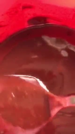 Foto del paso 6 de la receta: La tarta de chocolate “reina de Saba”, se va al cumple de Inés