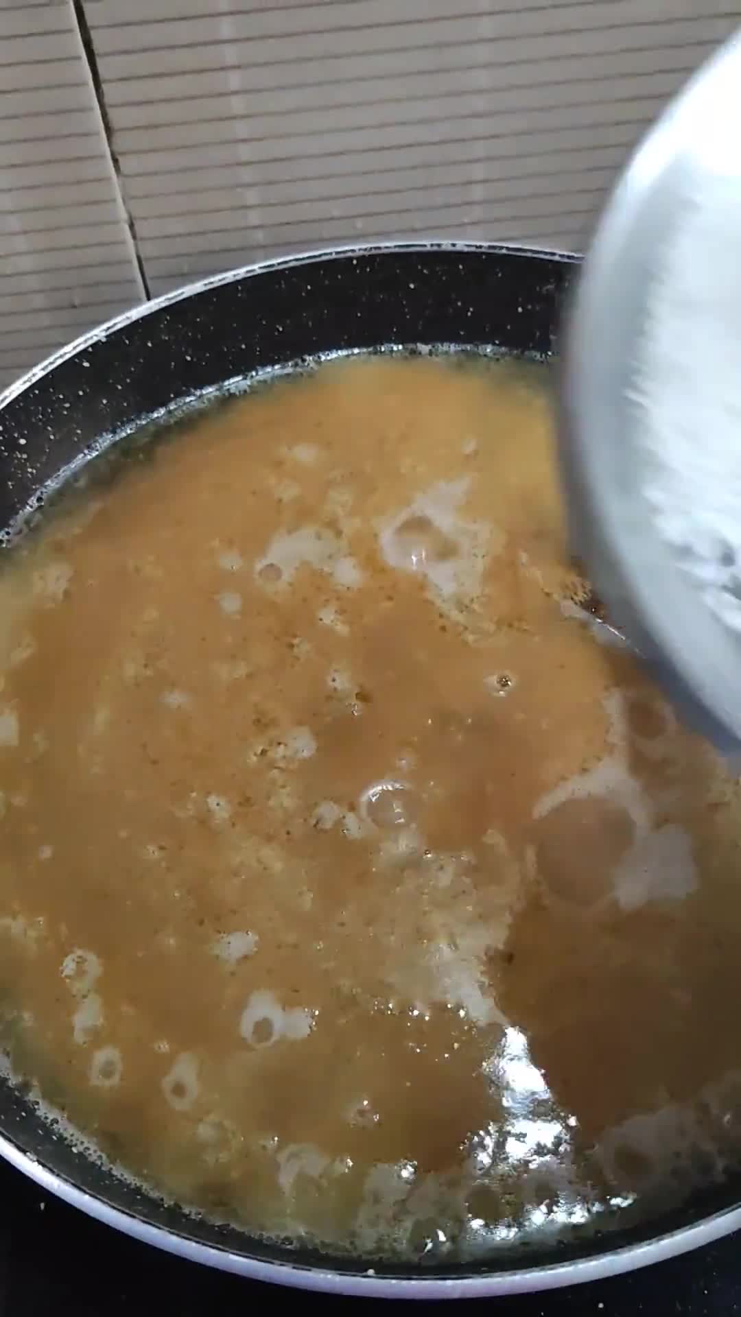 सूजी हलवा (Suji Halwa Recipe in Hindi) रेसिपी चरण 2 फोटो