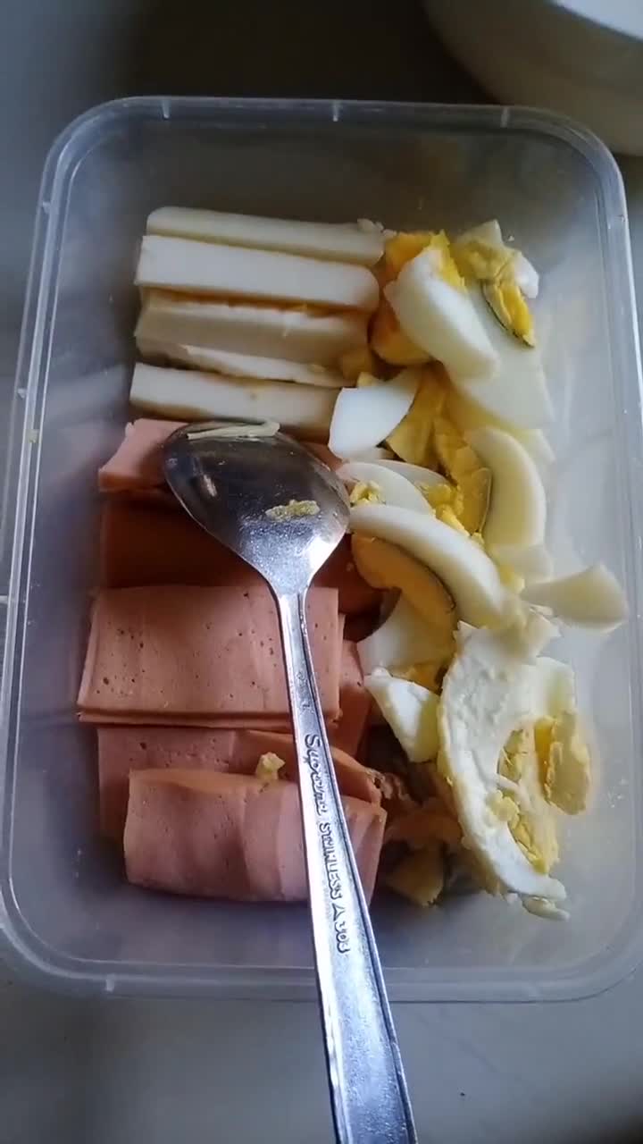 Foto langkah ke 3 dari resep Risol mayo lumer.