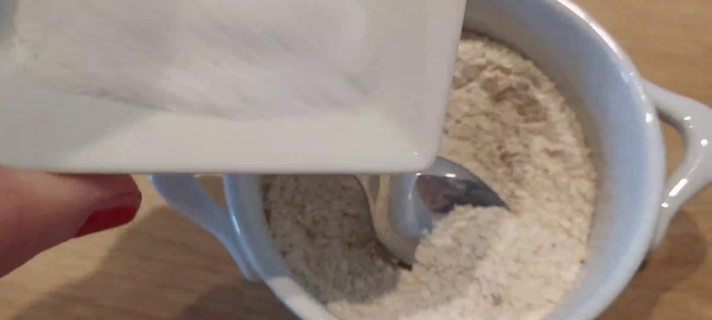 Une image de l'étape 1 de BowlCake Healthy.