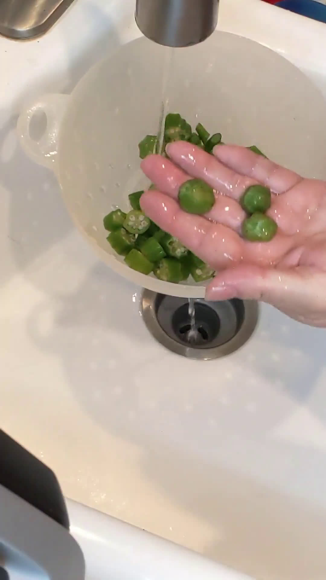 A picture of step 1 of Country Fried Okra.