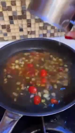 عکس مرحله 2 از دستور غوره پلوی مازندرانی به روش بهاره