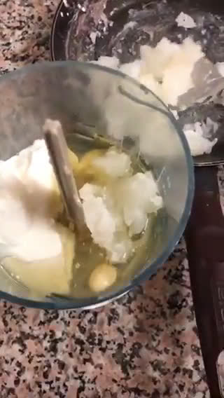 صورة لخطوة 3 من وصفة صوص الثوم اللذيذ جداً 👌💕
