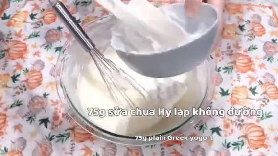 Hình bước làm 3 của món Bánh kem phomai đơn giản (Basic cheesecake)