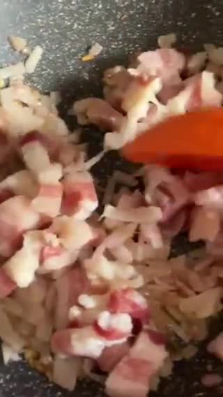 Foto del paso 8 de la receta: Espirales con panceta salada ibérica, para comer en familia