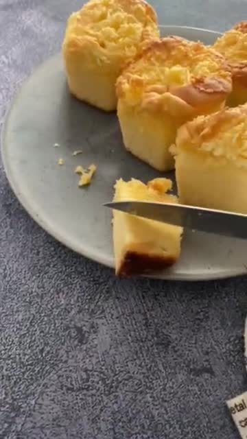 Foto langkah ke 5 dari resep Kue Muffin Keju Gluten Free (dengan Tepung Beras).