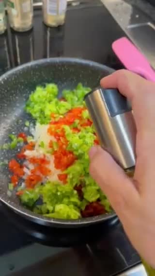 Foto del paso 1 de la receta: Pasta filo con carne y verduras en Airfryer Cosori (inspirado en Burek Bosnio)