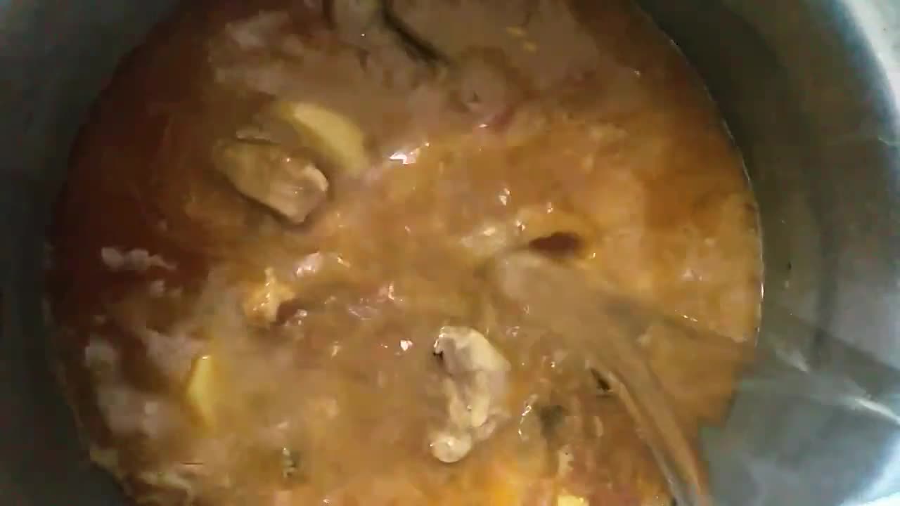 A picture of step 3 of Desi style chicken pulao.