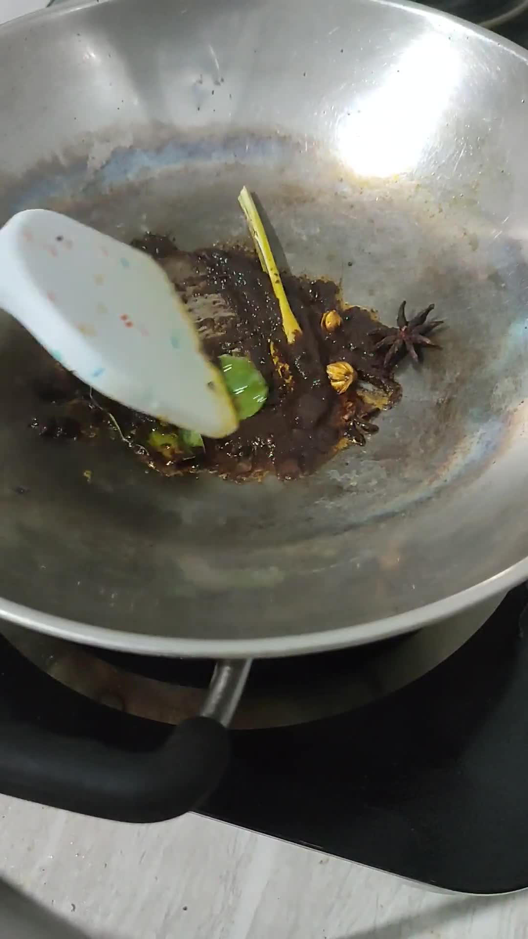 Foto langkah ke 2 dari resep Canai kari Daging instan.