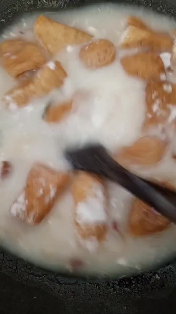Foto langkah ke 4 dari resep Tahu Sawi Masak Santan.