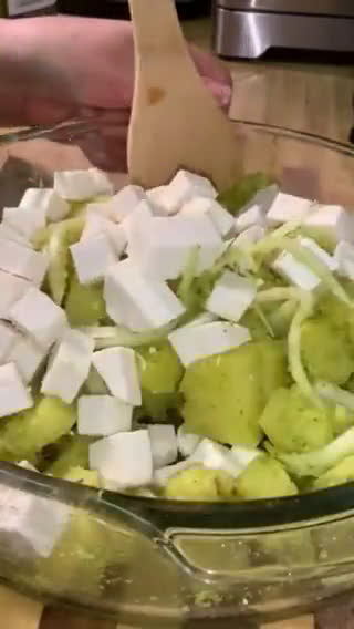 Foto del paso 3 de la receta: Ensalada de papa al pesto