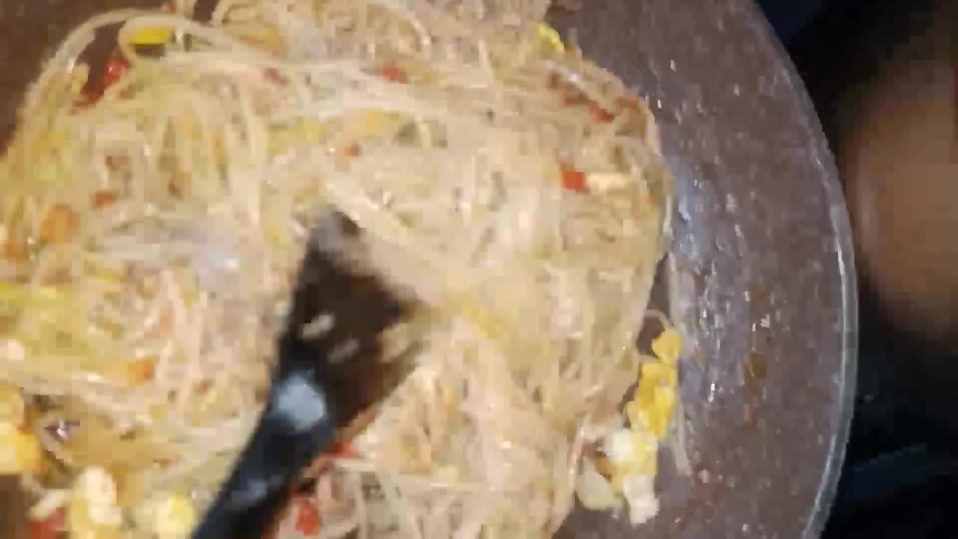 Foto langkah ke 5 dari resep Spaghetti Sarden.