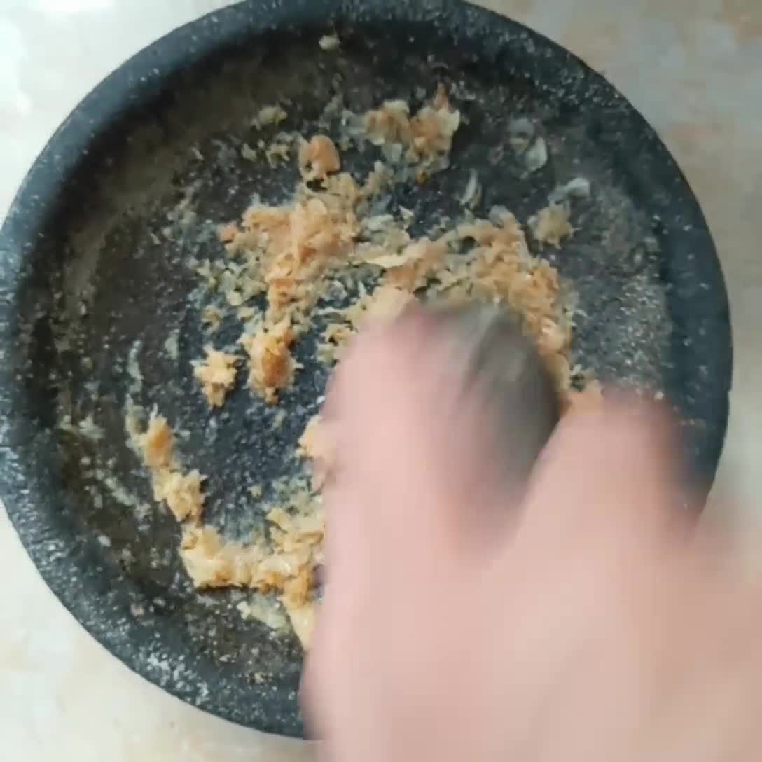 Foto langkah ke 1 dari resep Bakmi Goreng Bumbu Ebi.