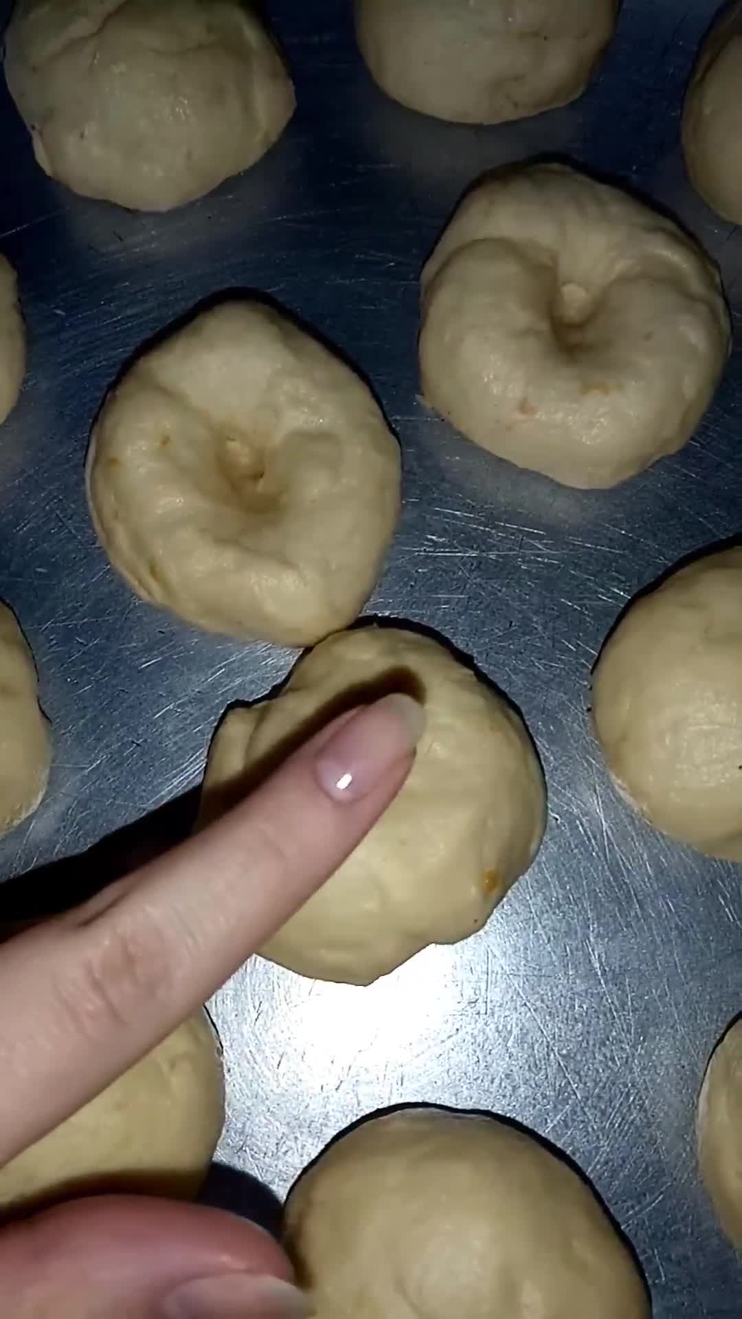 Foto del paso 9 de la receta: Facturas fáciles con crema pastelera y membrillo