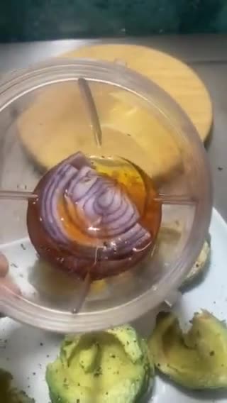 Foto del paso 1 de la receta: Aguacate grill