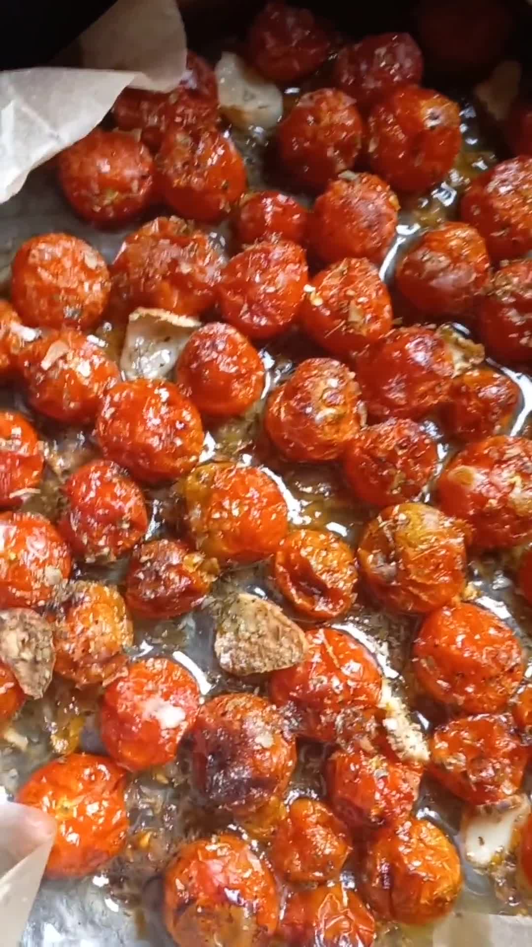 Foto del paso 2 de la receta: Tomatitos Cherrys (en Freidora de Aire). 🍅🥳🤤👈