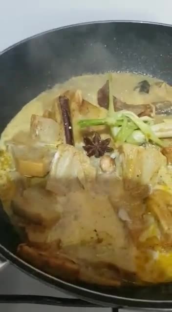 Foto langkah ke 4 dari resep Gulai Cubadak (Nangka Muda), Khas Padang.