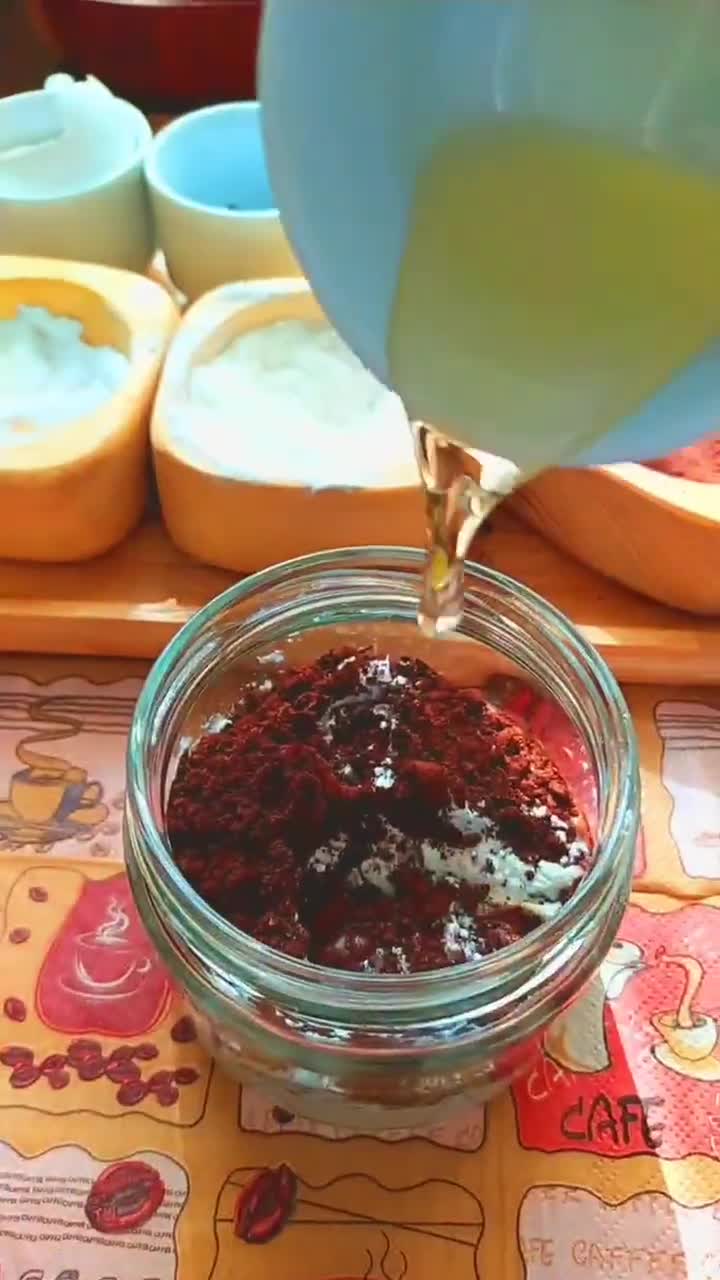 عکس مرحله 3 از دستور کیک ساده داخل شیشه مربا🙋