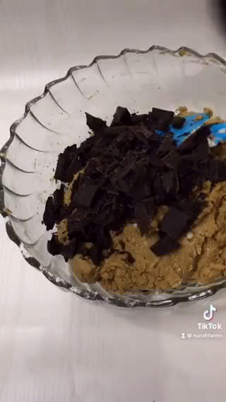 Foto langkah ke 4 dari resep Soft Cookies Cokelat.
