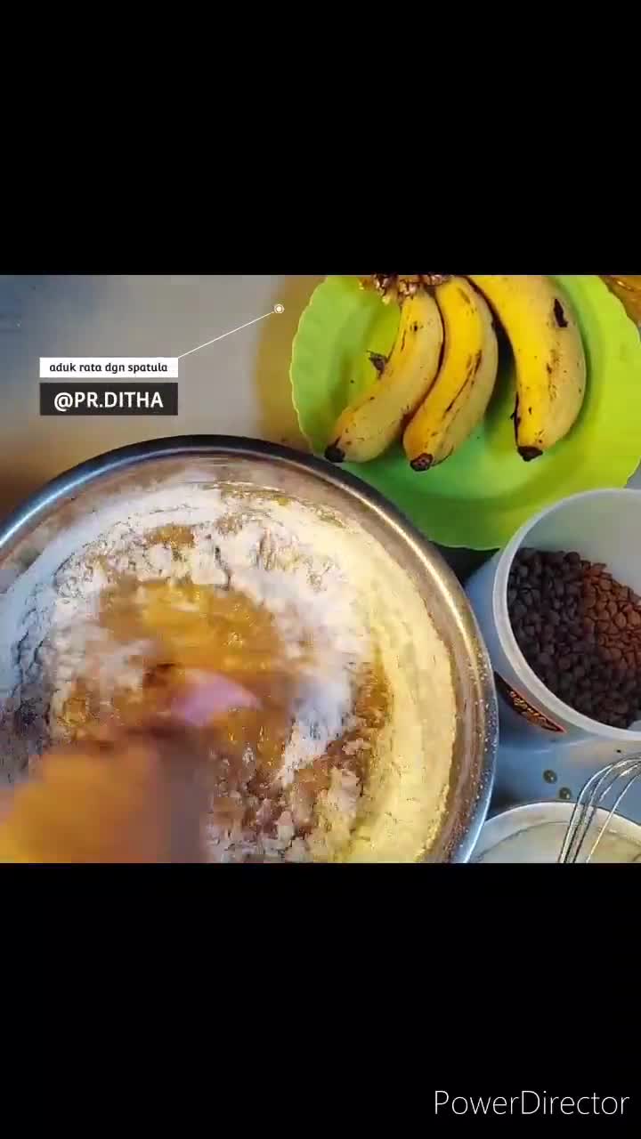 Foto langkah ke 4 dari resep 71. Banana Bread.