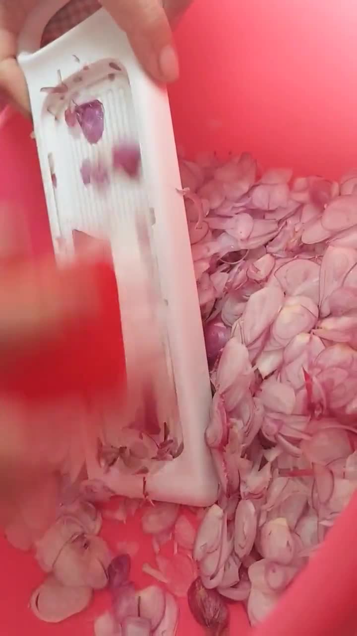 Foto langkah ke 1 dari resep Bawang Goreng Renyah.