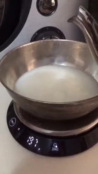 عکس مرحله 1 از دستور نان برگر عالی 🍔 نرم مثل پنبه