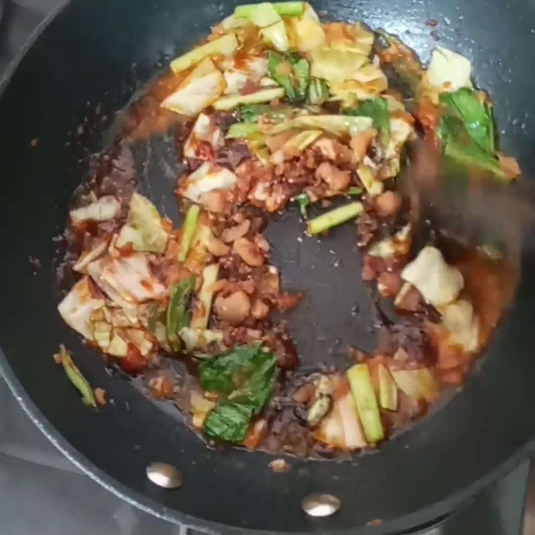 Foto langkah ke 3 dari resep Mie Kluntung Khas Surabaya.
