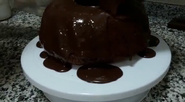 صورة لخطوة 10 من وصفة كيكةالبسكويت 🌟بصوص النوتيلا شهية طعمها روعة جربيها