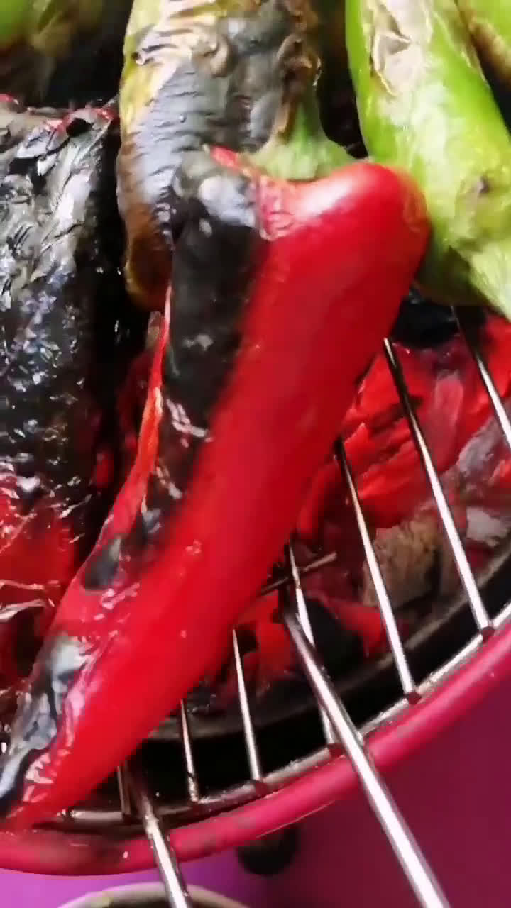 Une image de l'étape 2 de Sauce poivrons.