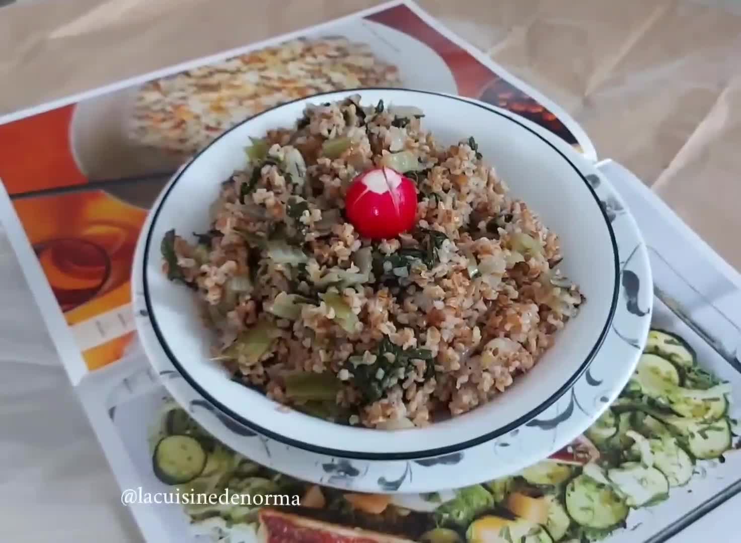 صورة لخطوة 3 من وصفة مدبله السلق