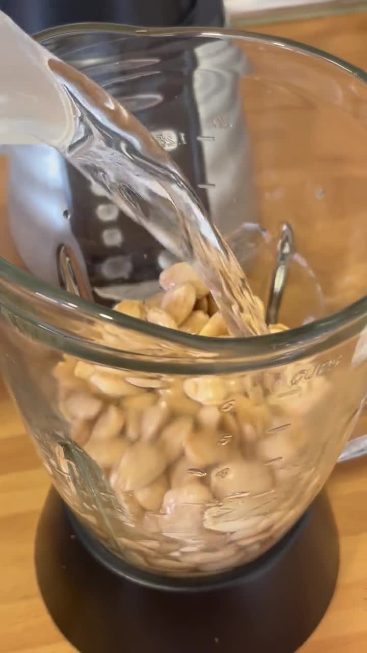 Foto del paso 3 de la receta: Leche de almendras