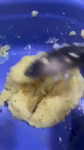 A picture of step 3 of Potato triangles.