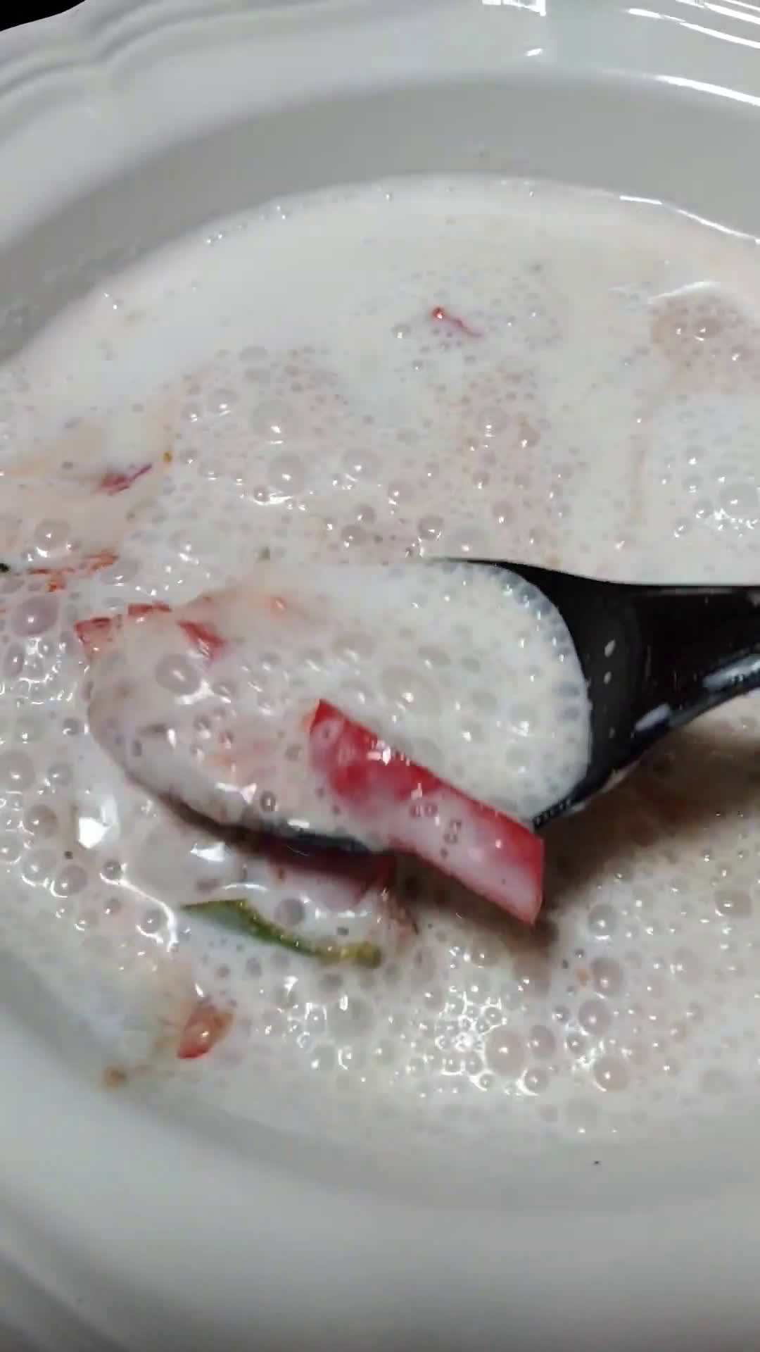 Gambar langkah 2 resipi Terung bakar air asam lemak.