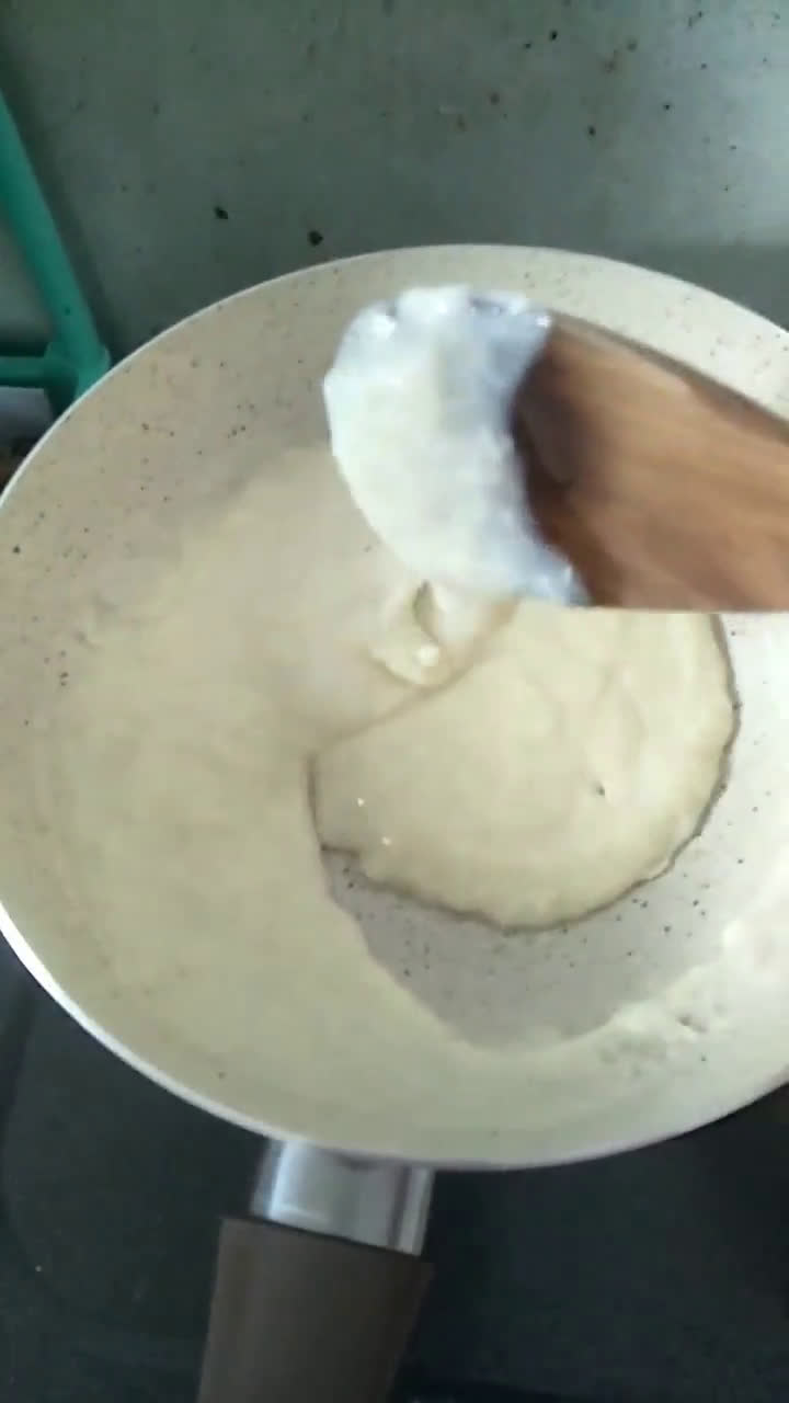 Foto langkah ke 1 dari resep 43. Dadar Gulung isi Vla.