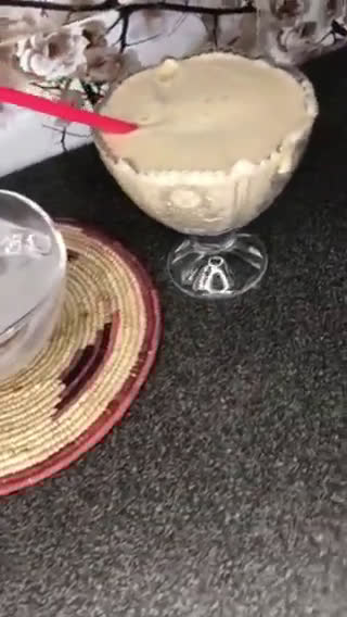 A picture of step 1 of How to make a perfect Smoothie.